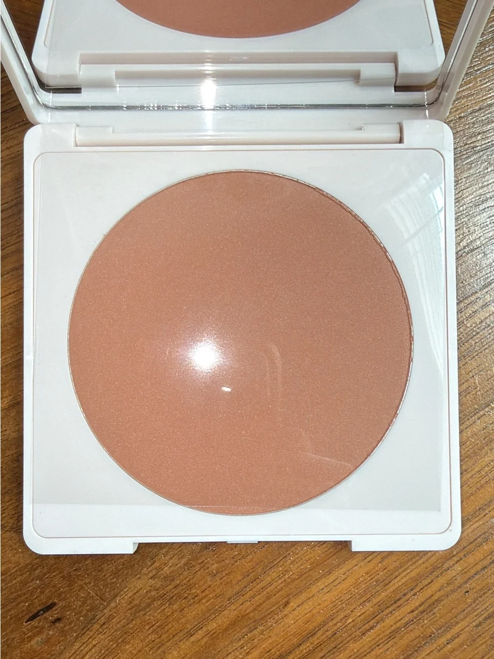 Doll 10 golden Pearl Body Bronzer NIB
